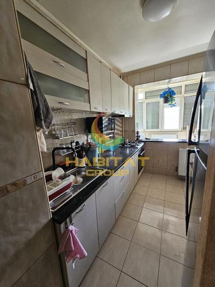 Apartament cu 2 camere semidecomandat, mobilat în Berceni