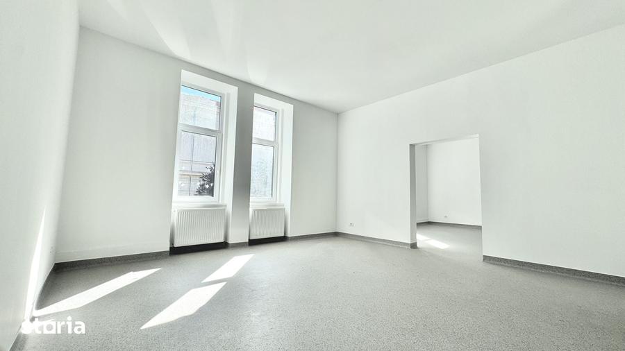 Spațiu comercial, de 103 mp, în Central