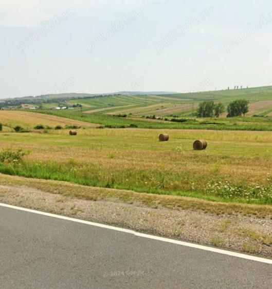 Teren de 5300 mp, în Tureni