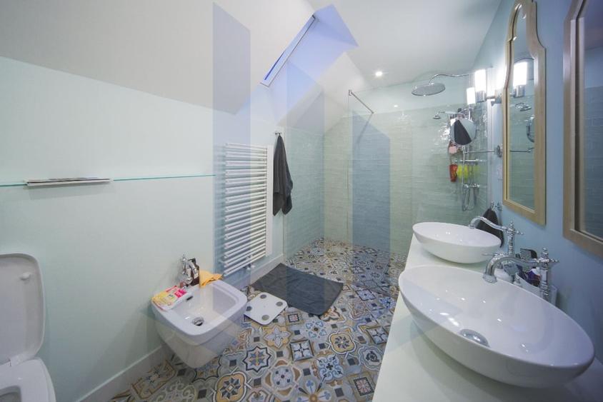 Apartament cu 3 camere decomandat, mobilat în Barbu Văcărescu