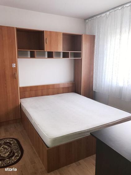 Garsonieră decomandată în Nord