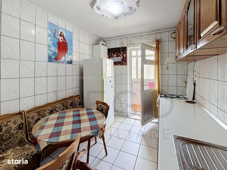 Apartament cu 2 camere, decomandat, 50 mp, parcare, zona Pod Calvaria - 4