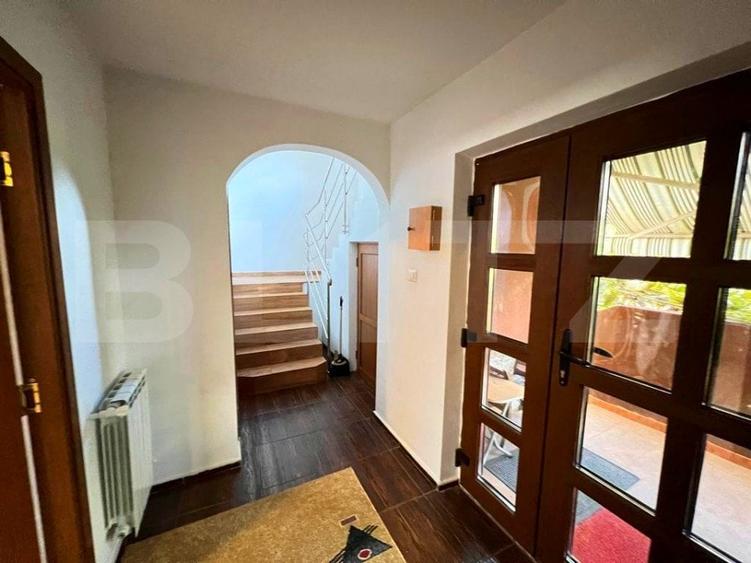 Casă individuală cu 4 camere cu Teren 240 Mp în Galata