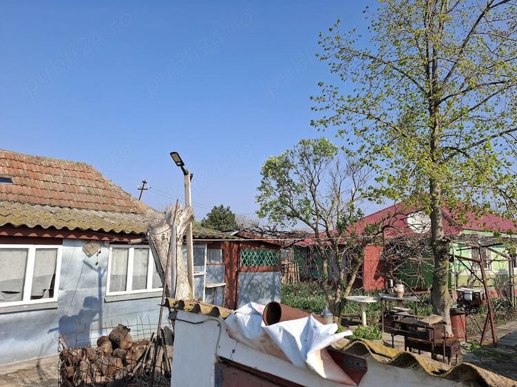 Casă cu 2 camere cu Teren 655 Mp în Misleanu