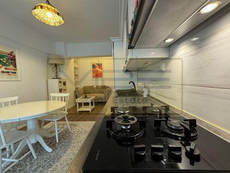 Apartament cu 2 camere semidecomandat, mobilat în Copou