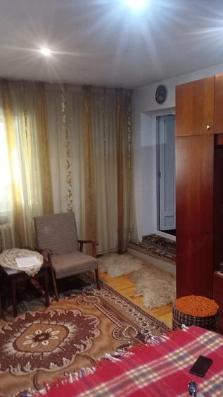 Casa si teren Roznov - 9