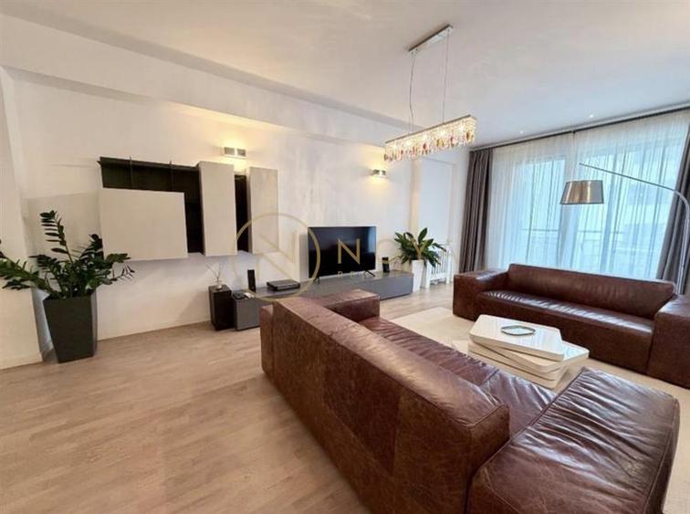 Apartament cu 3 camere decomandat, mobilat în Herăstrău
