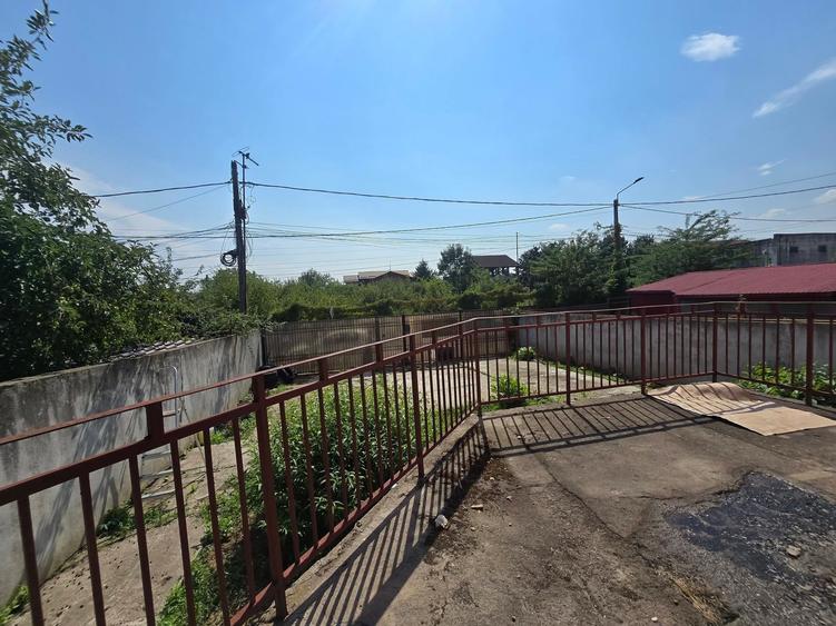 Casă individuală cu 6 camere cu Canalizare în Cernica