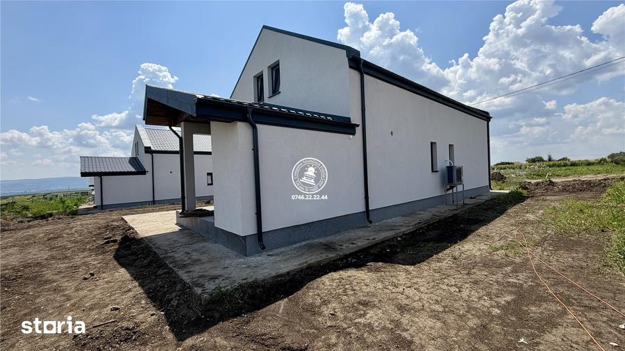 Casă cu 3 camere cu Teren 750 Mp în Aroneanu