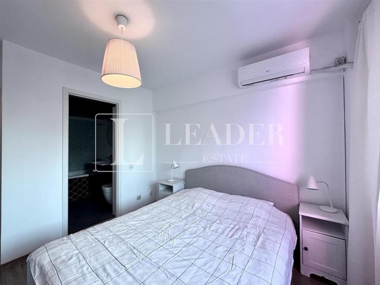 Apartament cu 4 camere decomandat, mobilat în Central