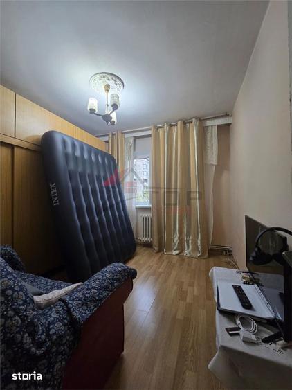 Dacia - Zimbru, 3 camere decomandat cu geam la baie - 3