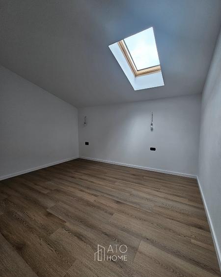 Apartament cu 4 camere decomandat în Giroc