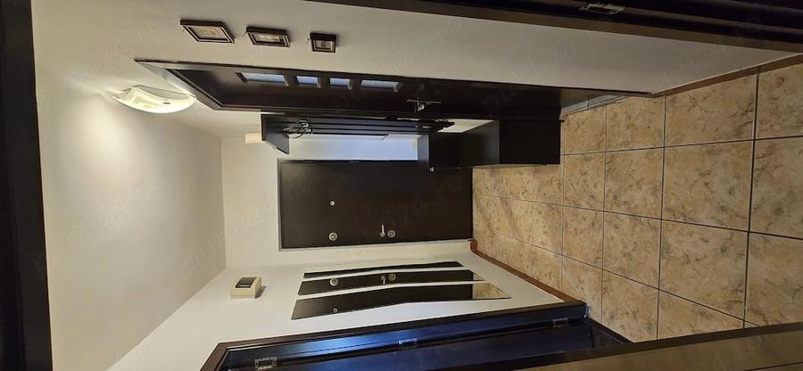 Apartament cu 2 camere decomandat în Giulești