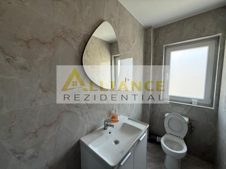 Casă individuală cu 4 camere cu Canalizare în Berceni