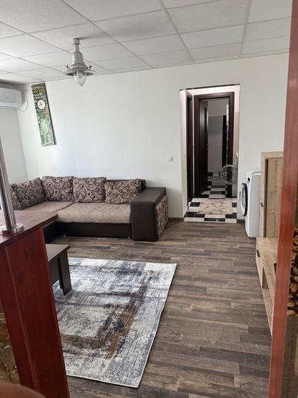 Apartament cu 2 camere decomandat în Micro 6