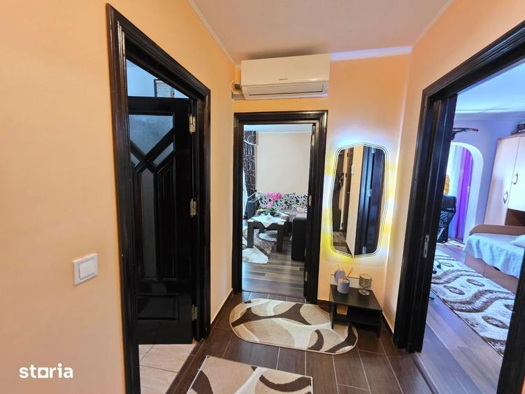 3 camere, decomandat, etaj 1, zona Episcopiei, 3 balcoane - 1