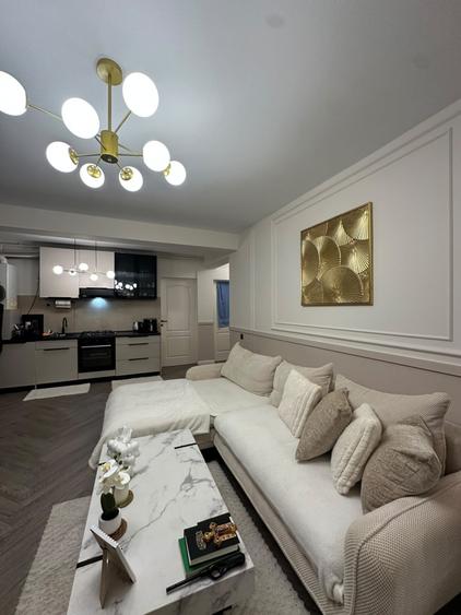 Apartament cu 2 camere semidecomandat, mobilat în Zorilor