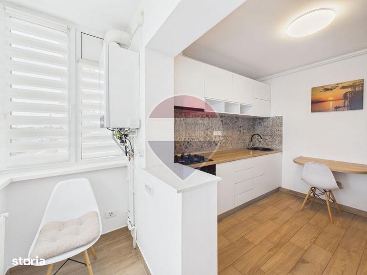 Apartament cu 2 camere decomandat în Hărmanului