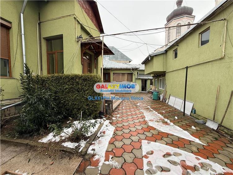 Casă cu 7 camere cu Teren 438 Mp în Ultracentral