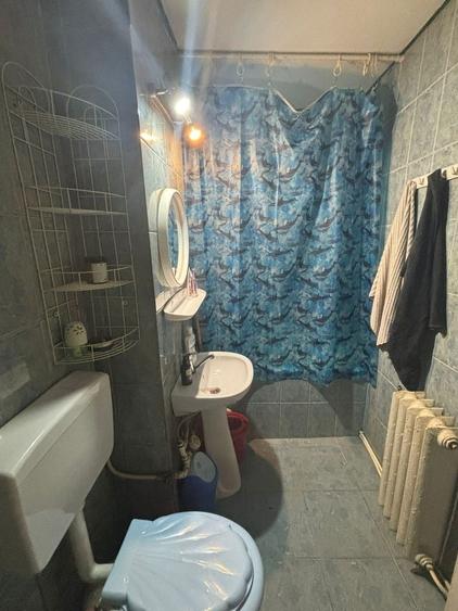 Garsonieră decomandată în Central