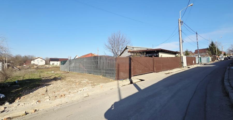 Teren Construcții intravilan de 1186 mp, în Vest