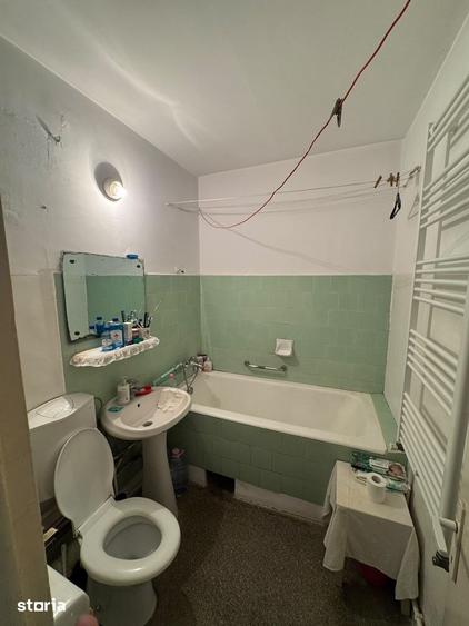Apartament cu 2 camere semidecomandat în Tomis III
