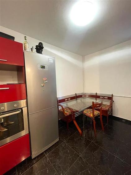 Apartament cu 2 camere semidecomandat, mobilat în Drumul Taberei