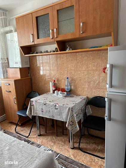 Apartament cu 2 camere decomandat în George Enescu