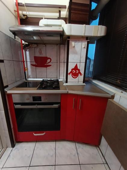 Apartament cu 2 camere semidecomandat în Km 4-5