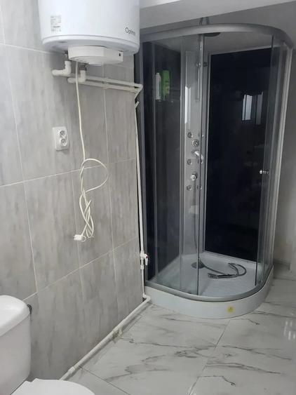 Casă cu 4 camere cu Teren 230 Mp în Central