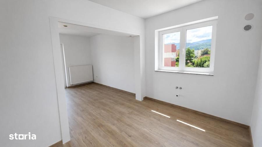 Apartament cu 2 camere decomandat în Bartolomeu