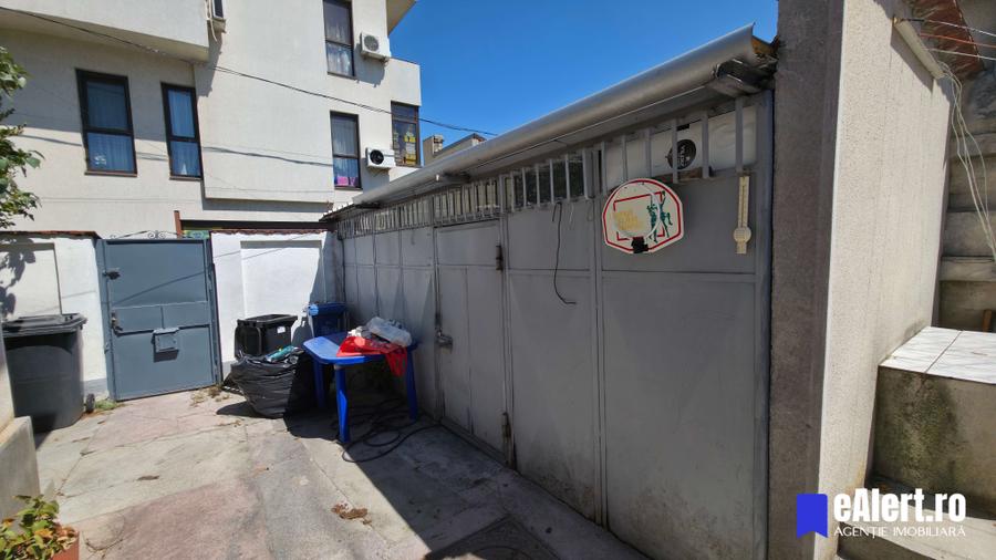Casă cu 3 camere cu Garaj în Vatra Luminoasă