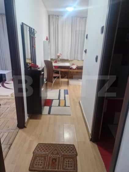 Garsonieră decomandată, mobilată în Calea București