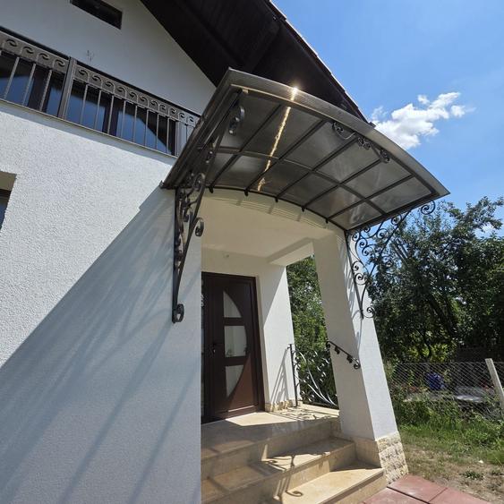 Casă cu 4 camere în Valea Borcutului