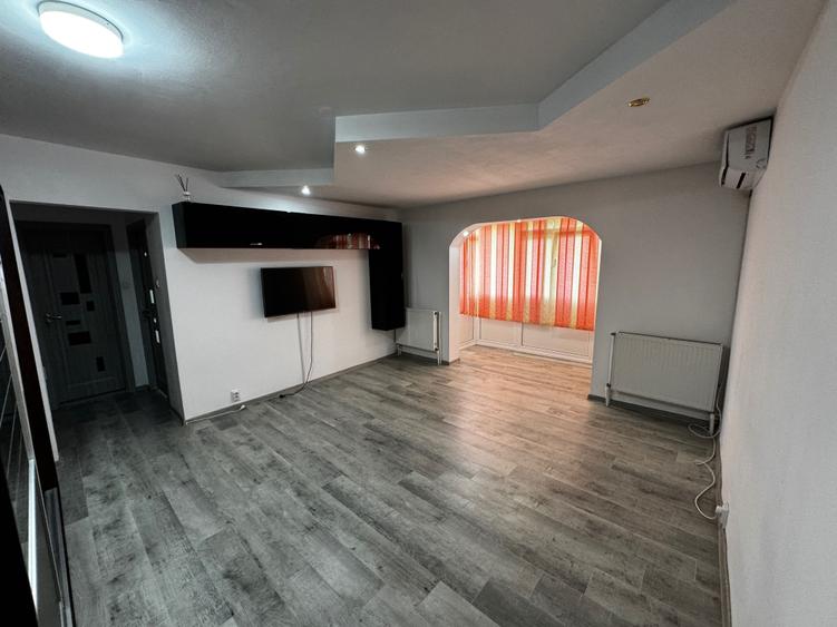 Apartament cu 2 camere Unirii Sud - 2