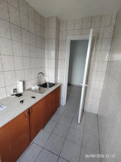 Apartament cu 2 camere decomandat în Narcisa
