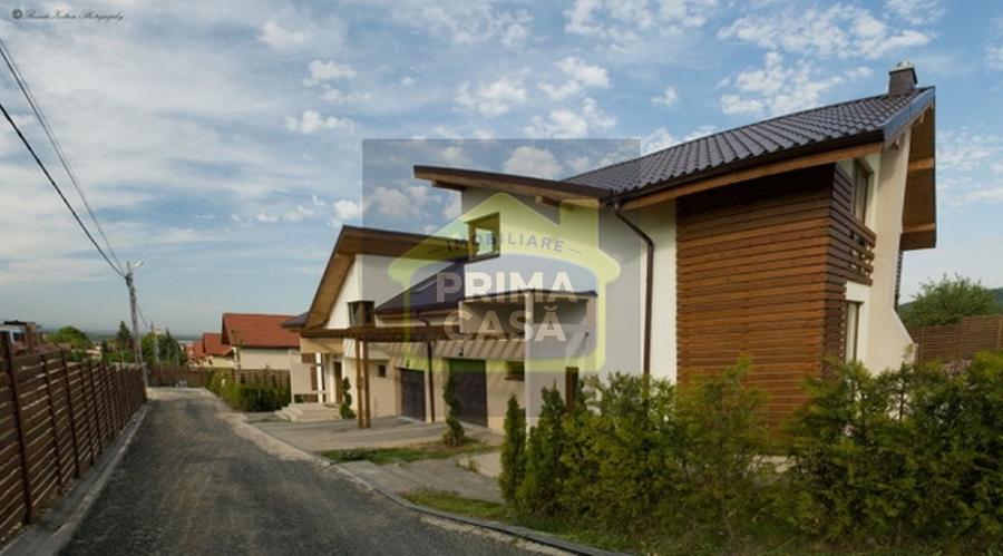 Casă cu 3 camere cu Canalizare în Tăuții-Măgherăuș