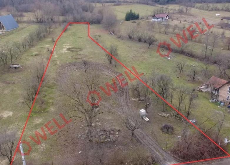 Teren intravilan de 3382 mp, în Păpăuți