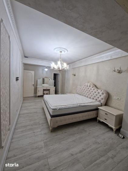 Apartament cu 3 camere semidecomandat, mobilat în Nerva Traian