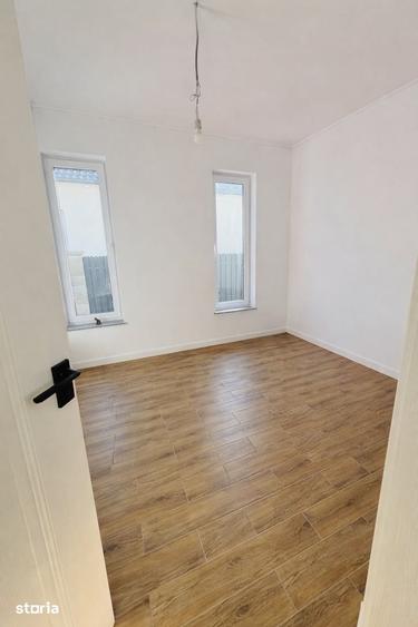 Casă cu 3 camere cu Teren 350 Mp în Central