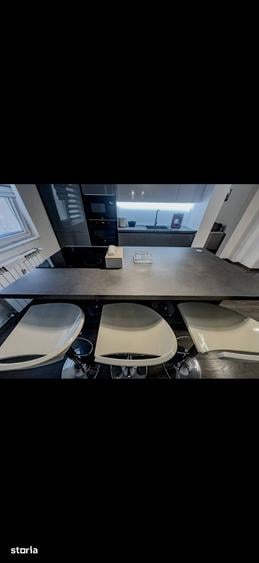 Apartament cu 3 camere în 13 Septembrie