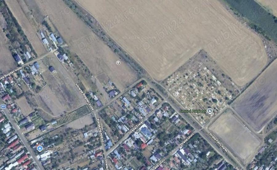Teren de 4400 mp, în Plătărești