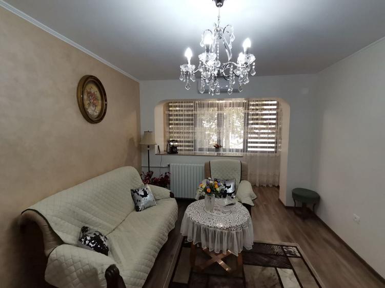 3 camere de inchiriat Tomis II - 6