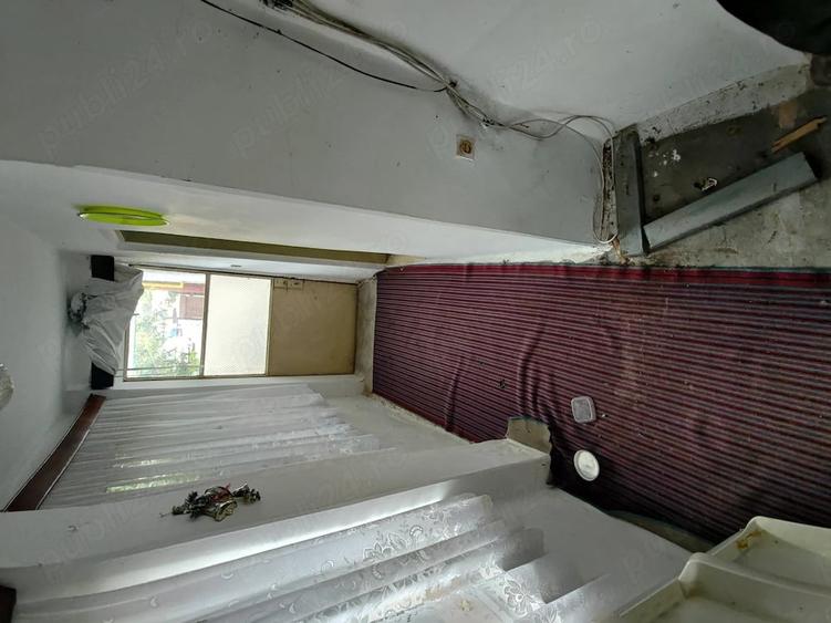 Casă cu Teren 90 Mp în Mihai Bravu