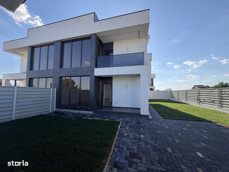 Casă cu 4 camere în 1 Decembrie