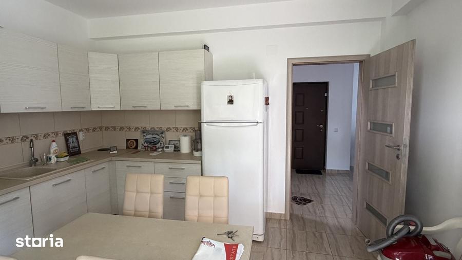Casă cu 4 camere cu Teren 190 Mp în Chiajna