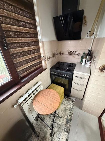 Apartament cu 3 camere decomandat, mobilat în Obor
