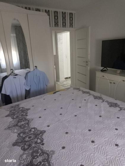 Apartament cu 2 camere decomandat în Buzaului