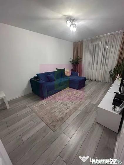 Apartament cu 3 camere decomandat în Liviu Rebreanu