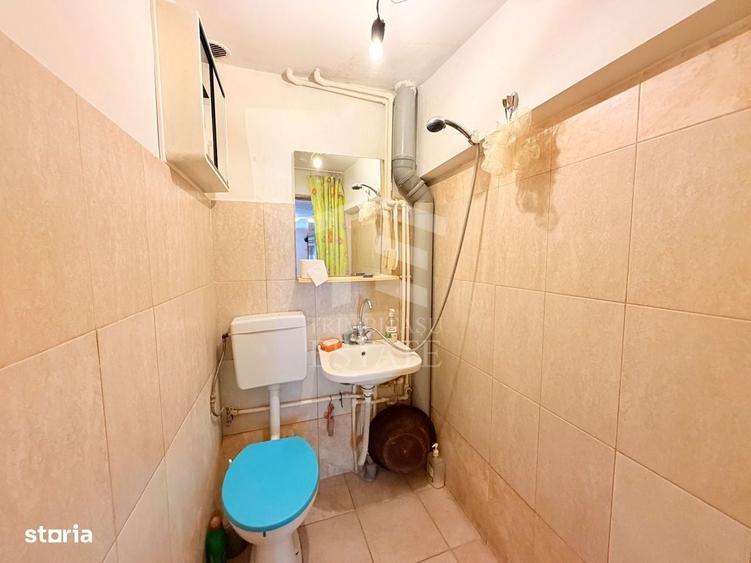 Casă cu 4 camere semidecomandat în Alexandriei